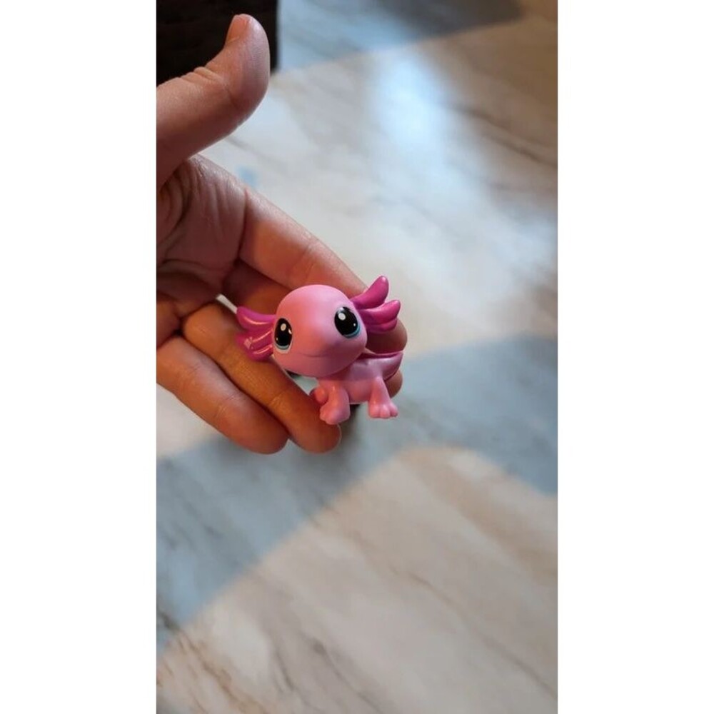 Littlest pet shop